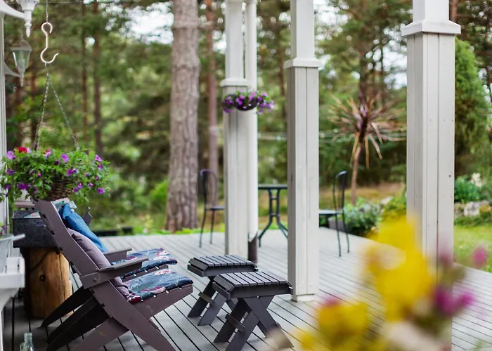 Iris, Nagu Βίλα Finby (Pargas)